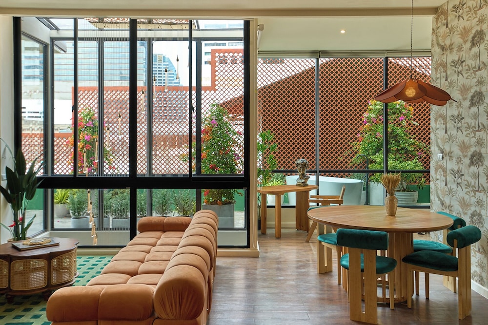 Tropical Penthouse photo 2
