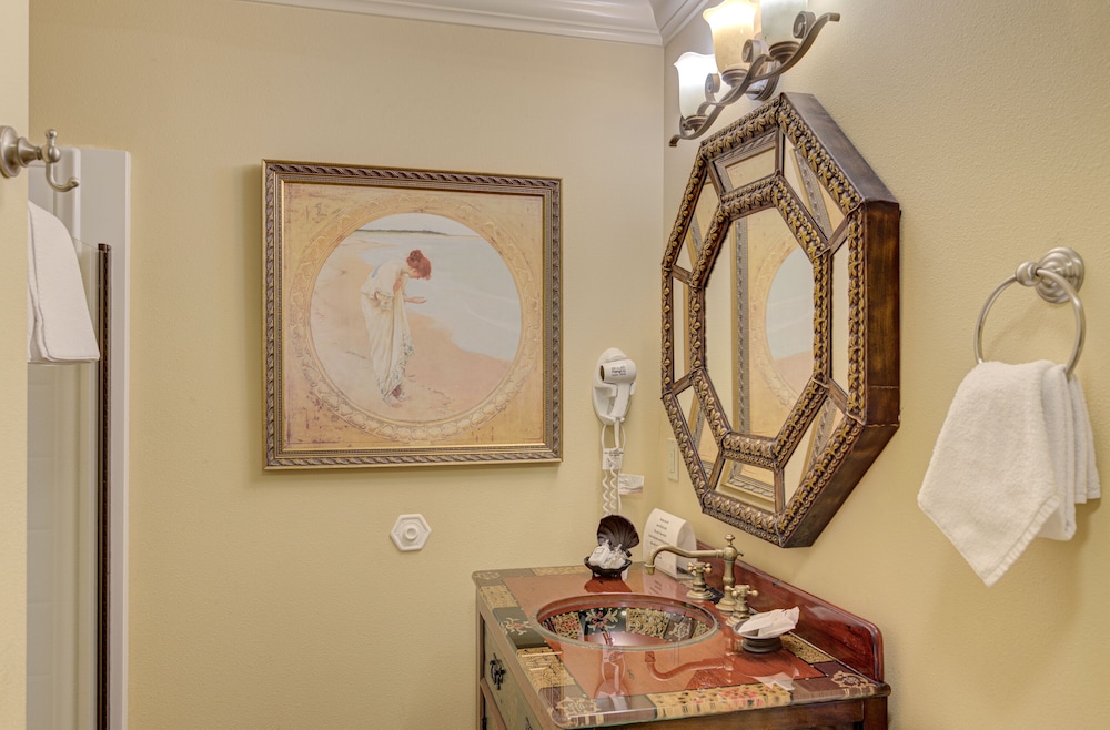 Villa (The Coastal) photo 2