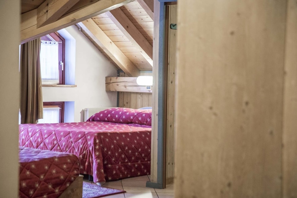 Economy Room, 2 Bedrooms