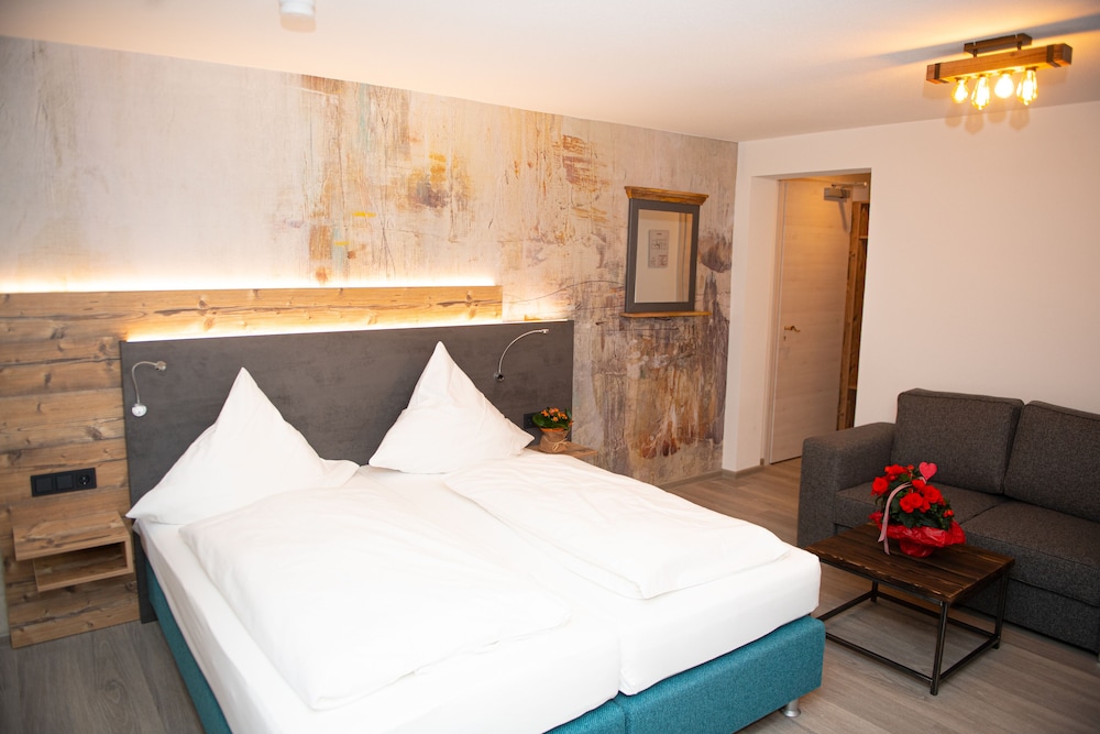 Premium Double Room photo 1