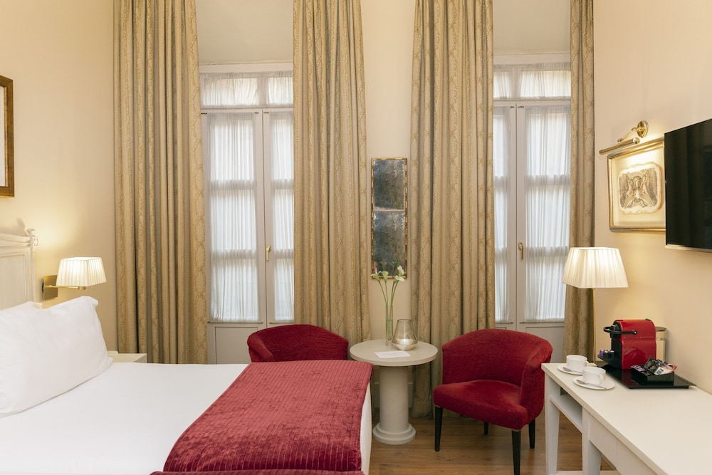 Superior Double Room - Photo 4