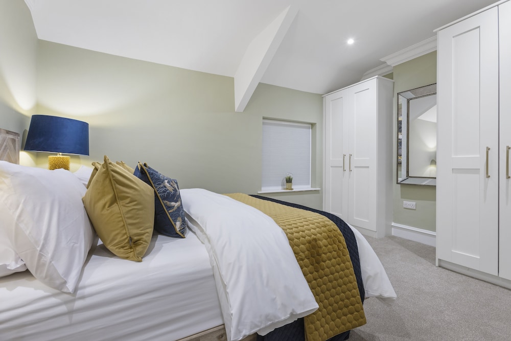 Luxury Apartment photo 3