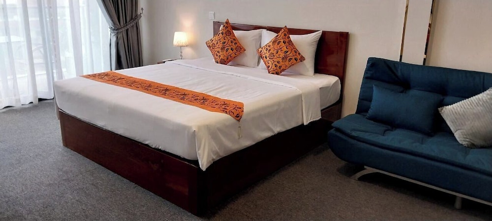 Executive Double Room, 1 King Bed, City View photo 3
