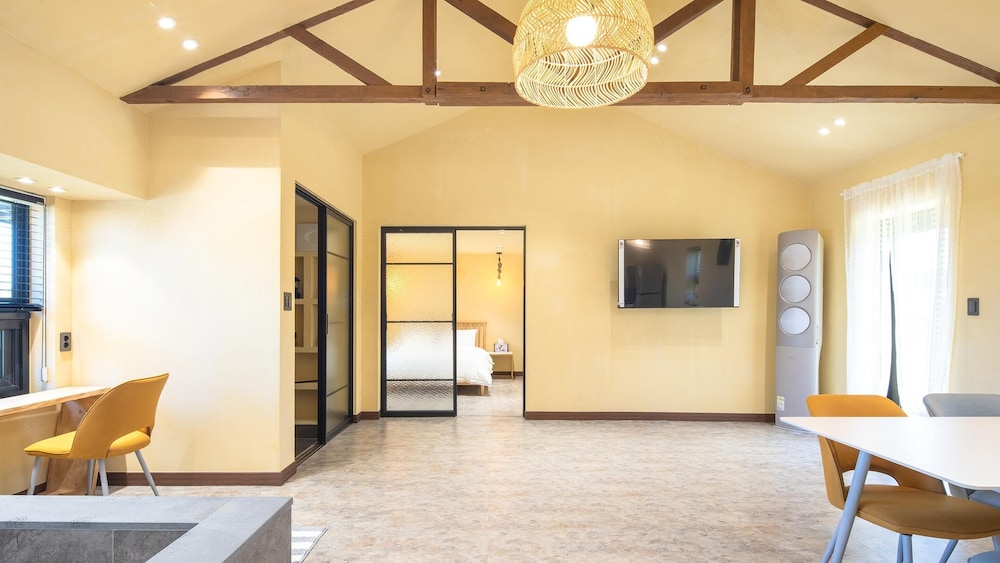 Basic Room, 1 Bedroom (Room 1) - Photo 1