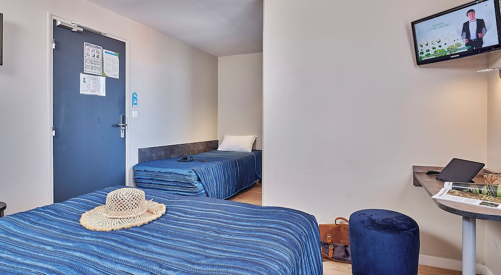 Superior Triple Room, 1 Bedroom photo 3