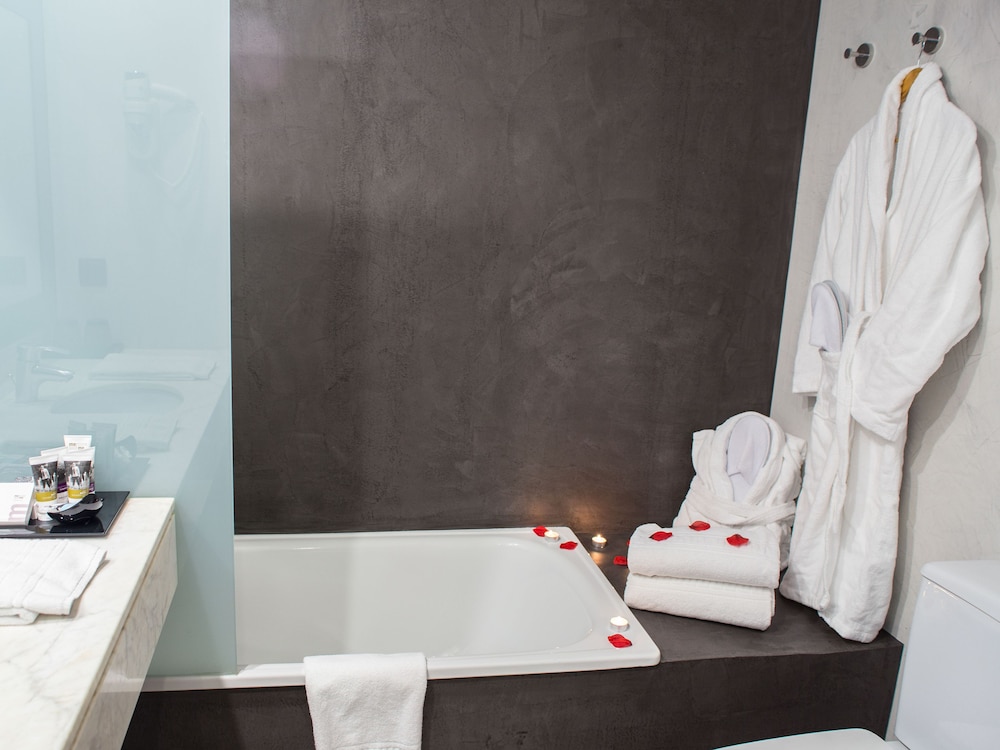 Privilege Room - Photo 10