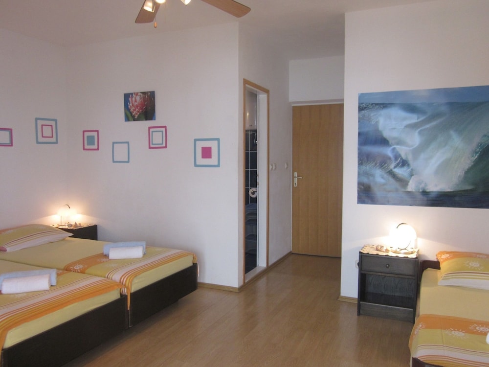 Standard Suite, Sea View photo 2