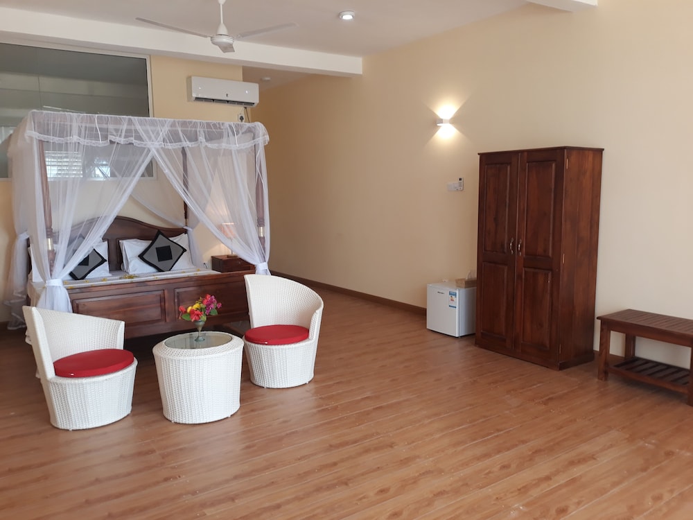 Deluxe Double Room photo 2