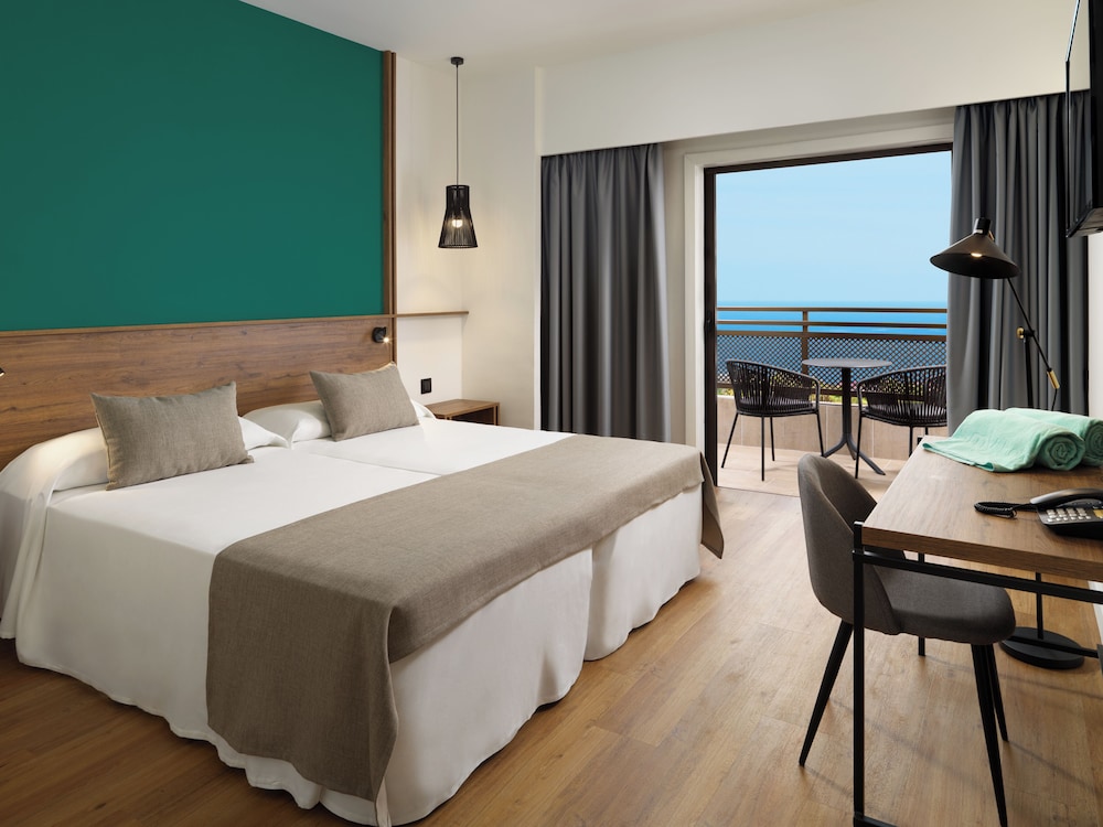 Premium Double Room, Sea View (2 adults)