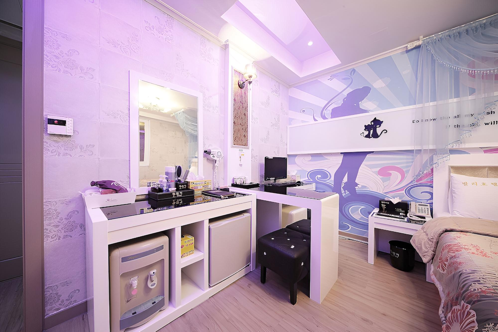 Room (Luxury) photo 2