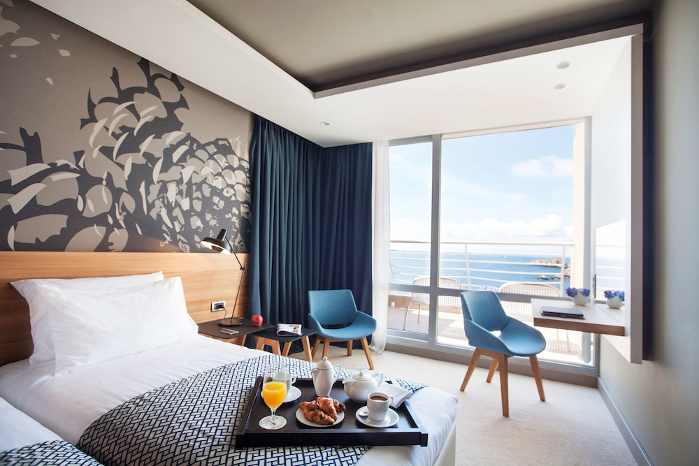 Executive Double or Twin Room