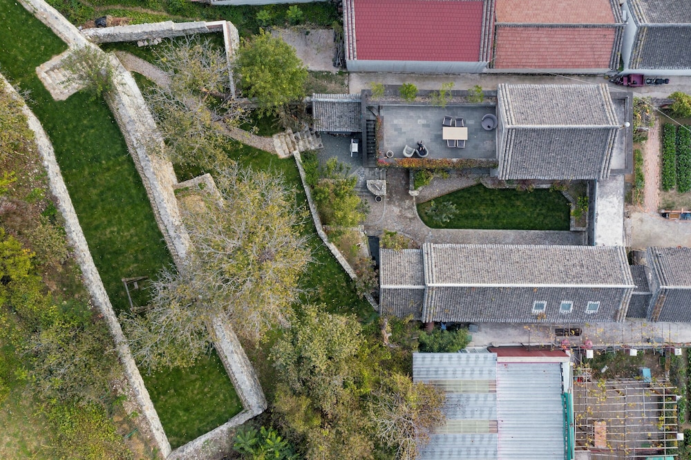 Sleeping Buddha Court photo 2