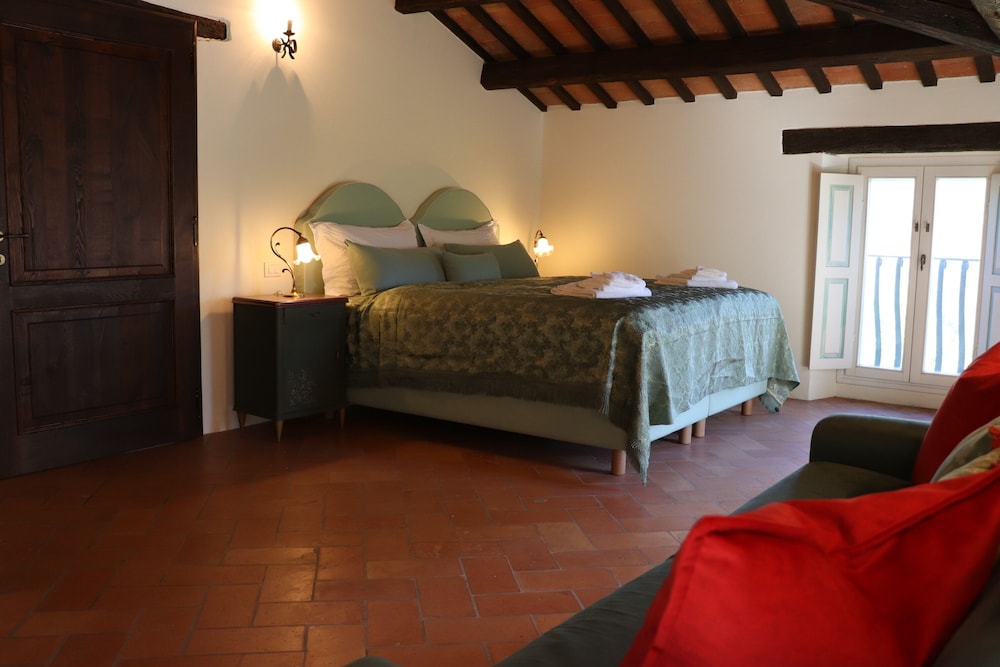 Quadruple Room, Private Bathroom, Garden View