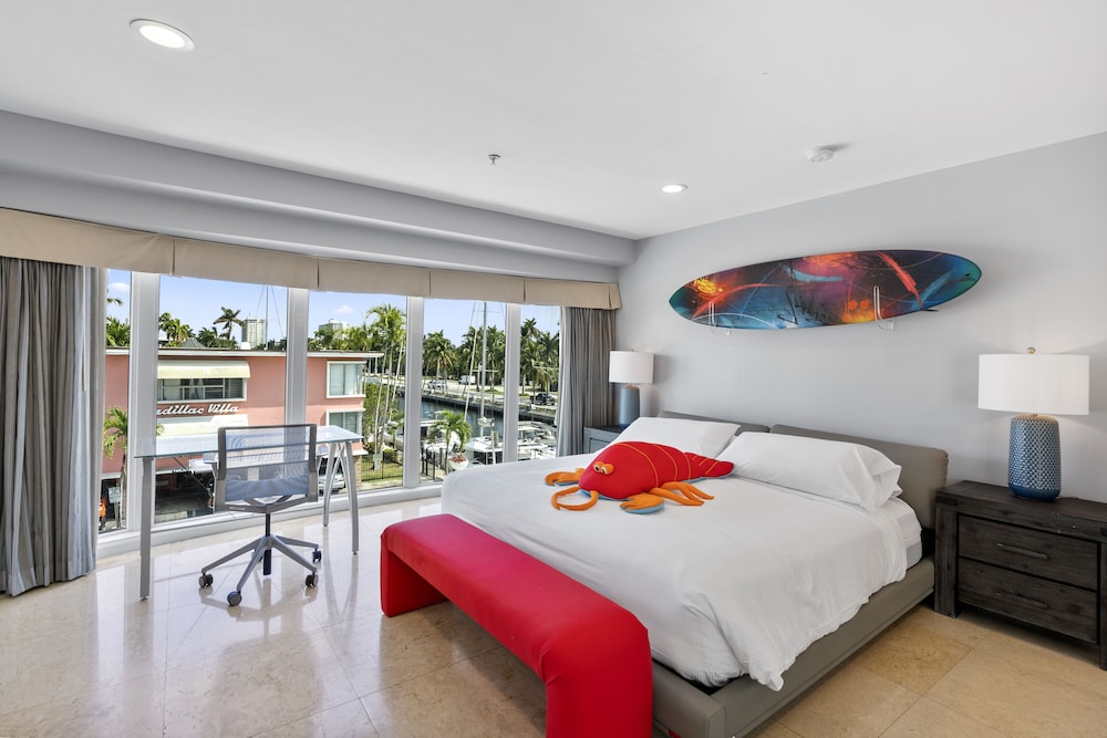 Luxury Penthouse, 3 Bedrooms, Balcony, Bay View photo 2