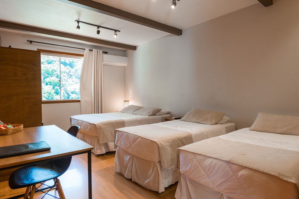 Chalet (with Air Conditioning)