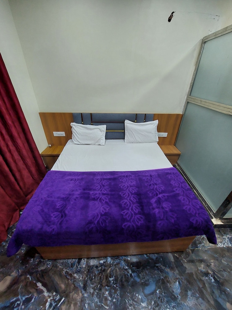 Executive Double Room, City View