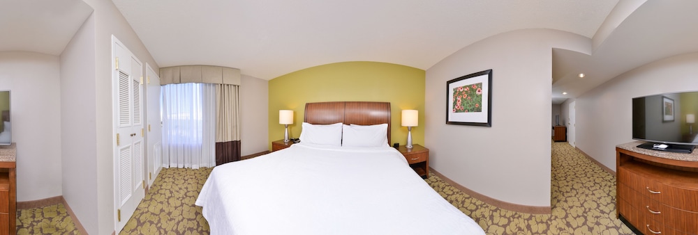 Room, 1 King Bed, Accessible - Photo 2