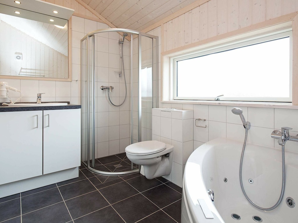 House photo 2