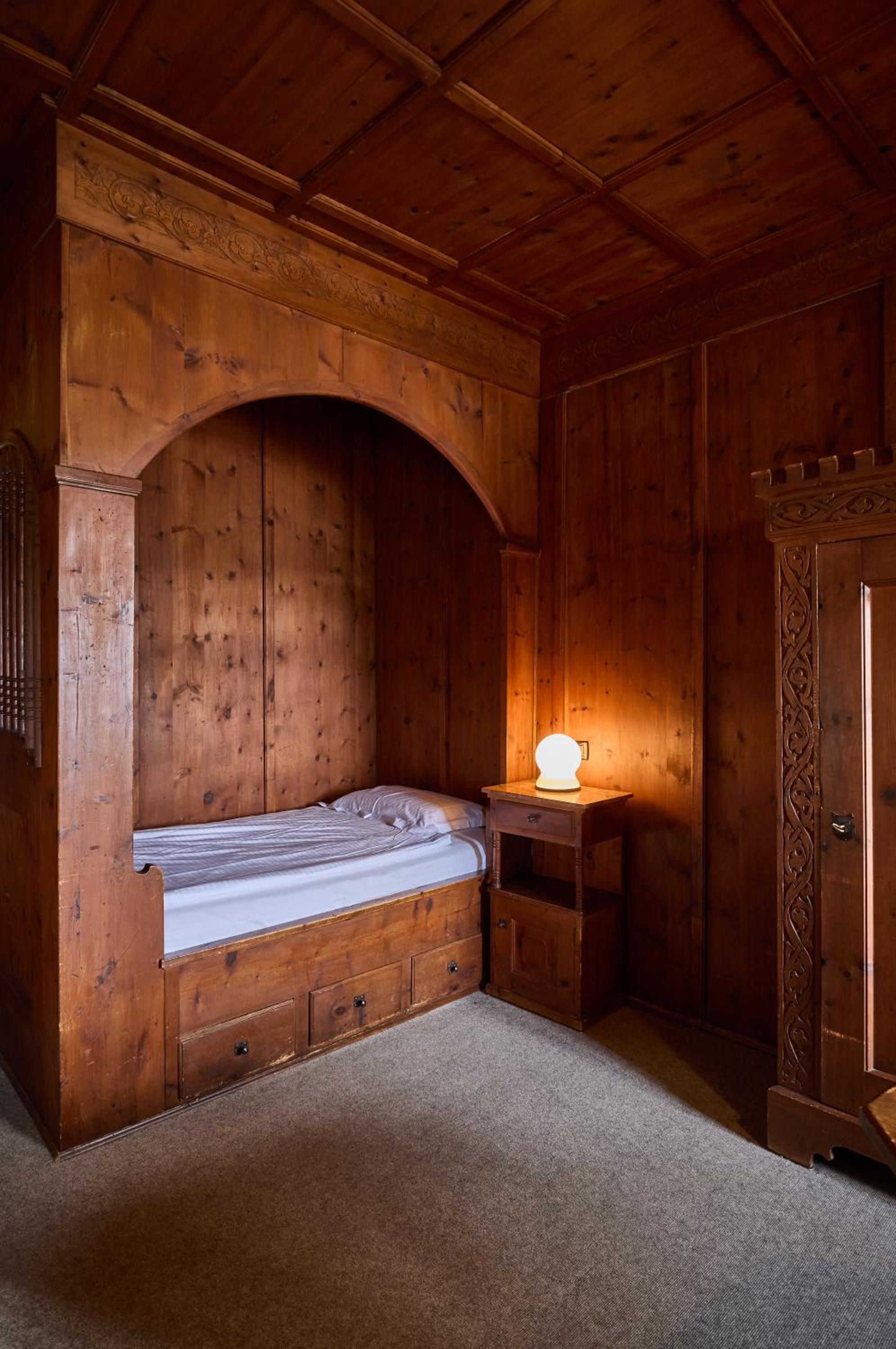Standard Twin Room with Garden View