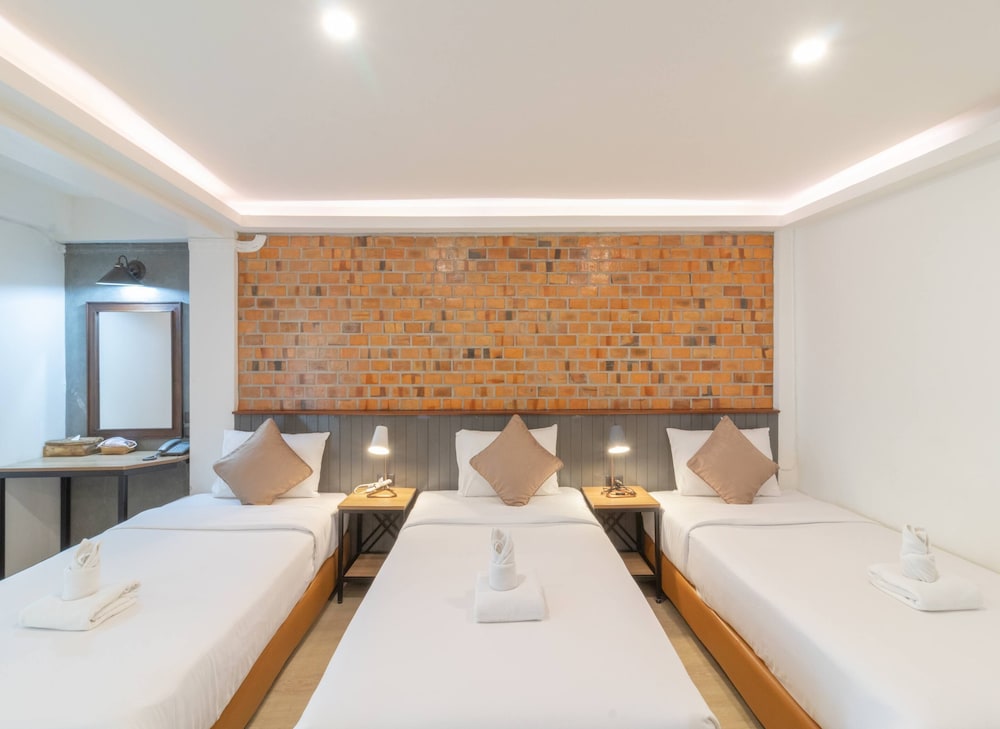 Superior Triple Room, Multiple Beds, Garden View photo 1