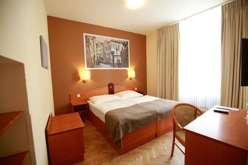Economy Double or Twin Room