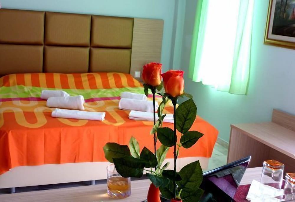Double Or Twin Room photo 3