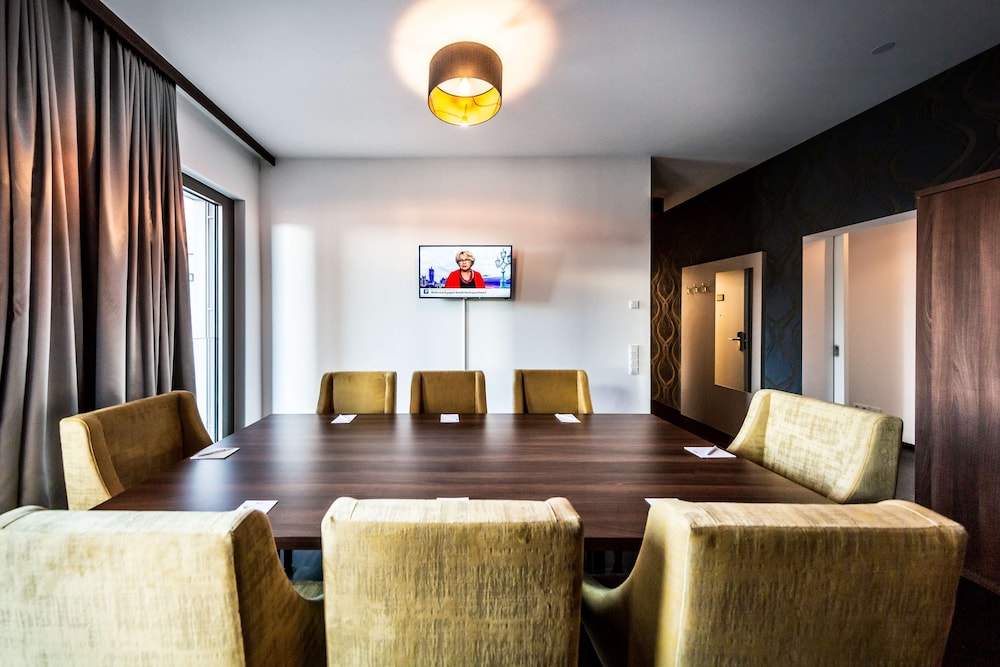 Suite, Multiple Beds, Balcony (with Sofabed)