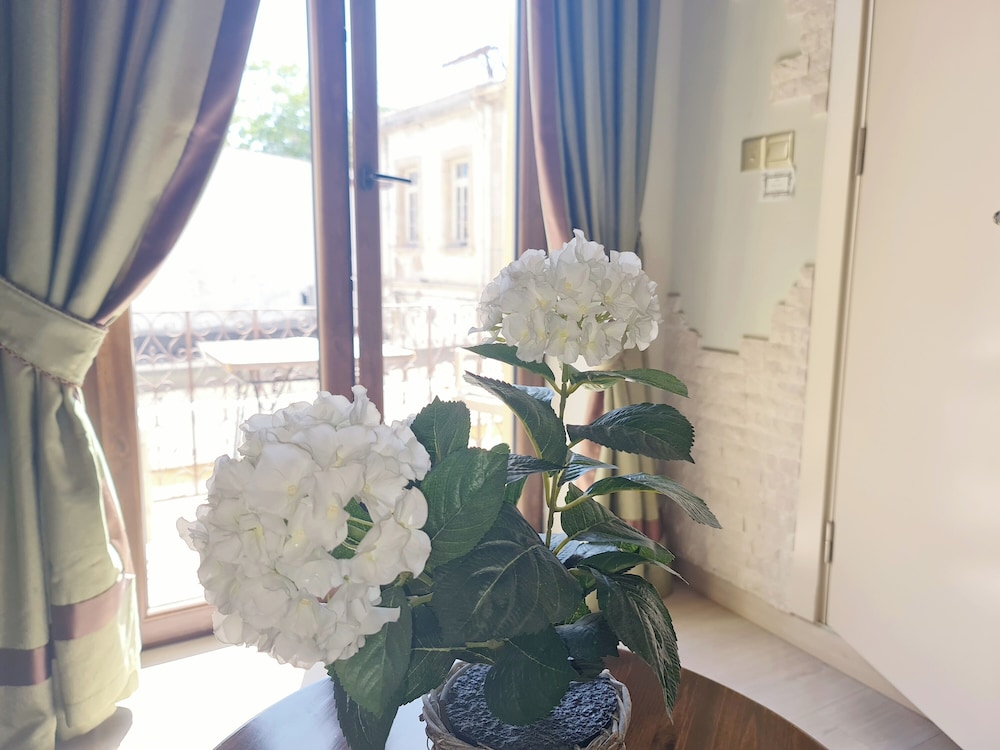 LUX Room 5 with Balkon photo 2