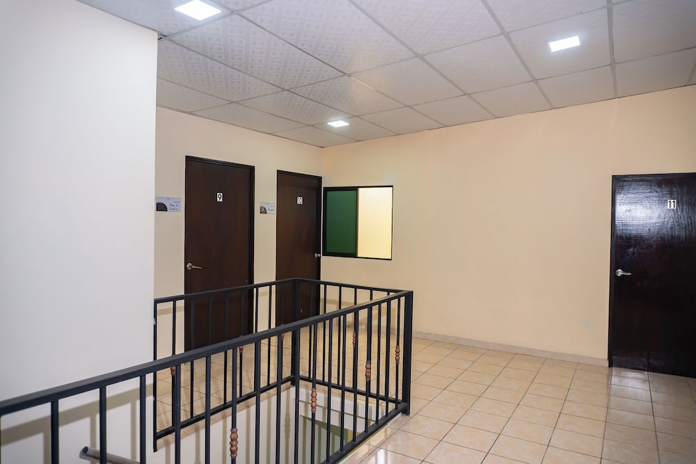 Family Room, Multiple Beds, Non Smoking photo 2