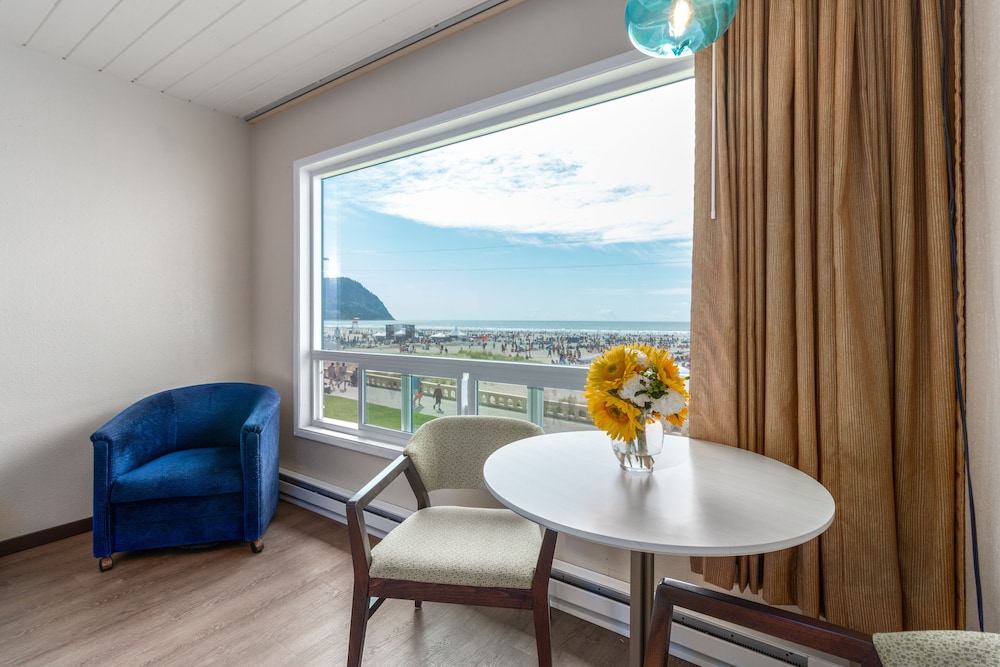 Two Queen Room, ocean-view, non-smoking photo 1