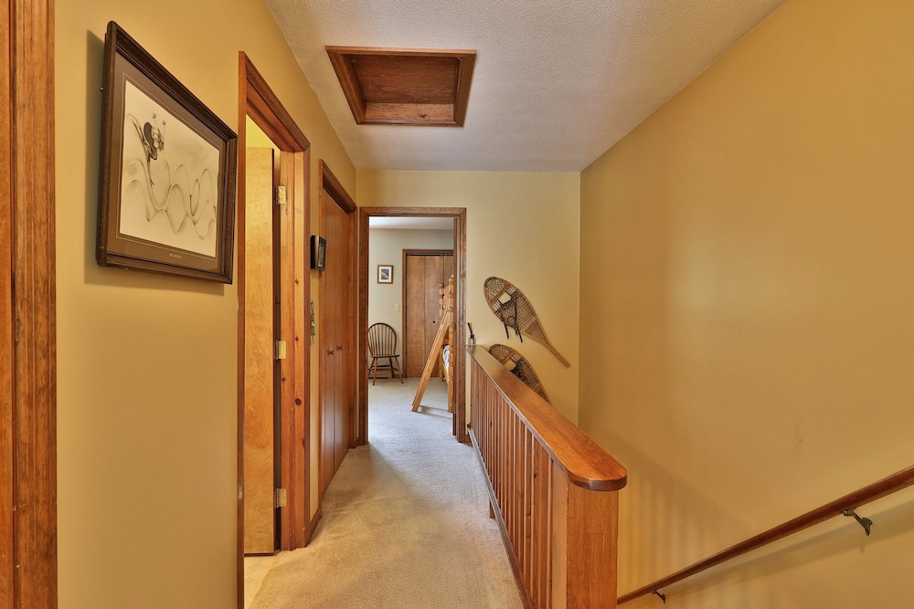 Condo, 2 Bedrooms photo 2