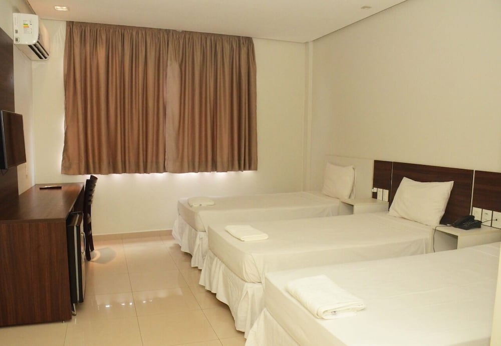 Standard Triple Room, Non Smoking photo 2