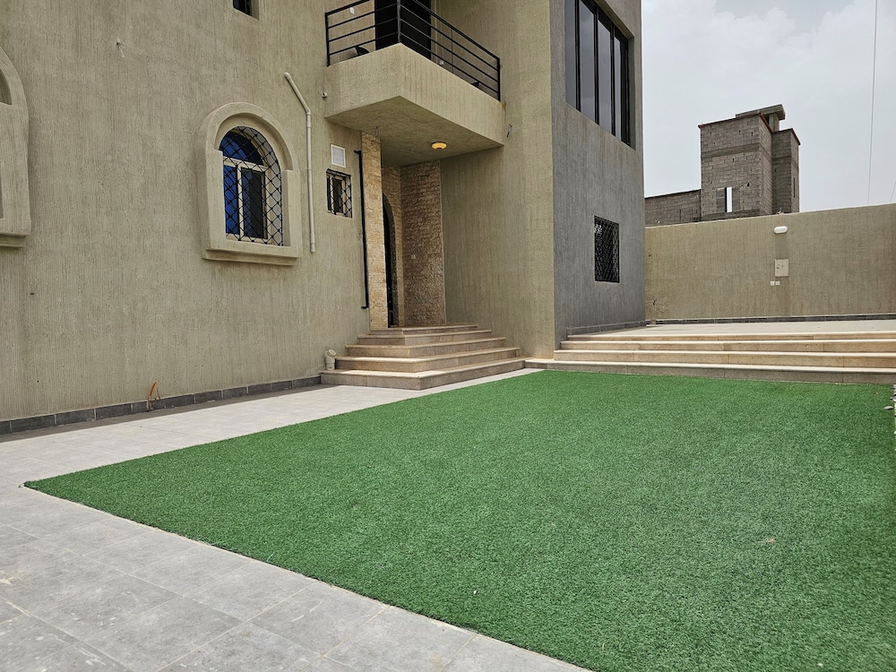 House photo 2