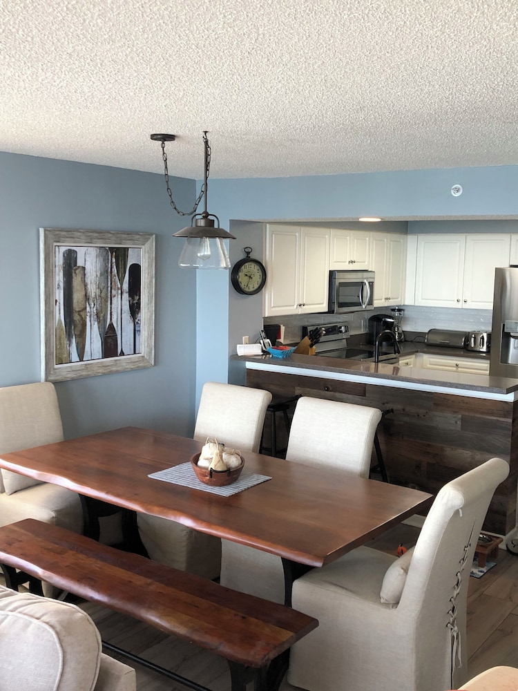Apartment, 4 Bedrooms, Balcony, Ocean View