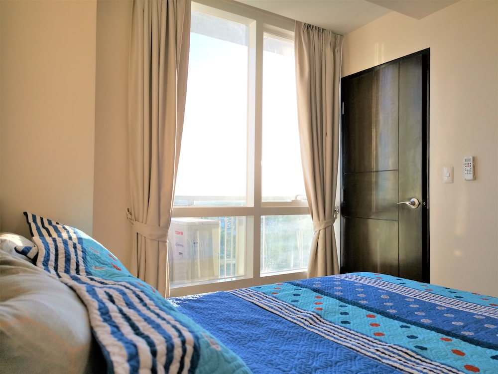8 Newtown Apartment 1d photo 1