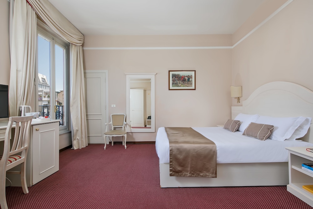 Deluxe Triple Room photo 3