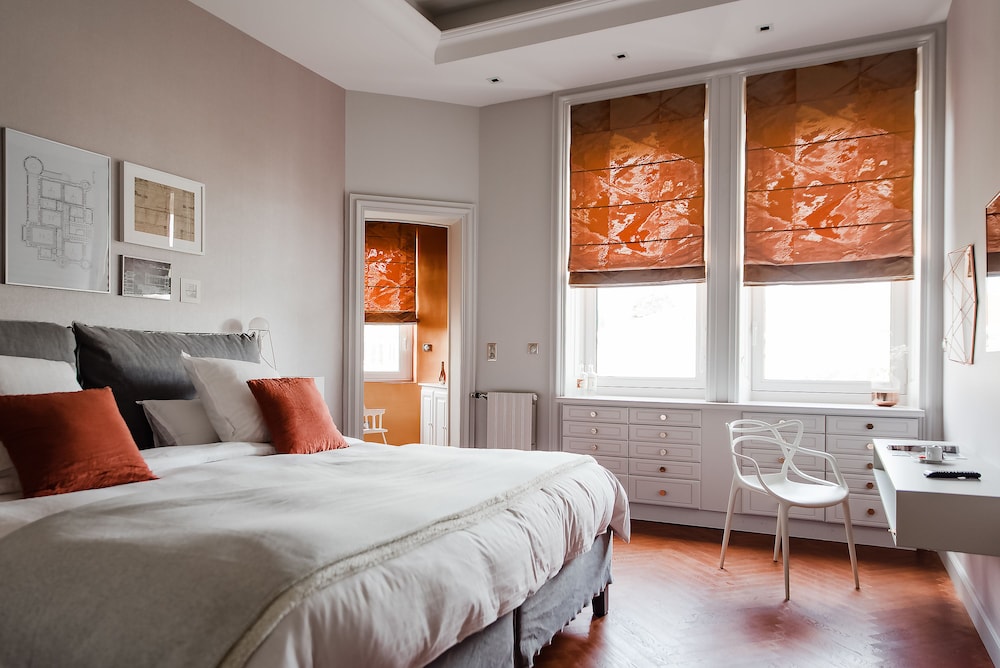 Suite, Terrace, Park View
