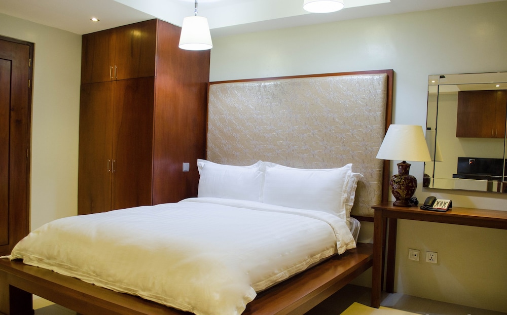 Executive Suite photo 3