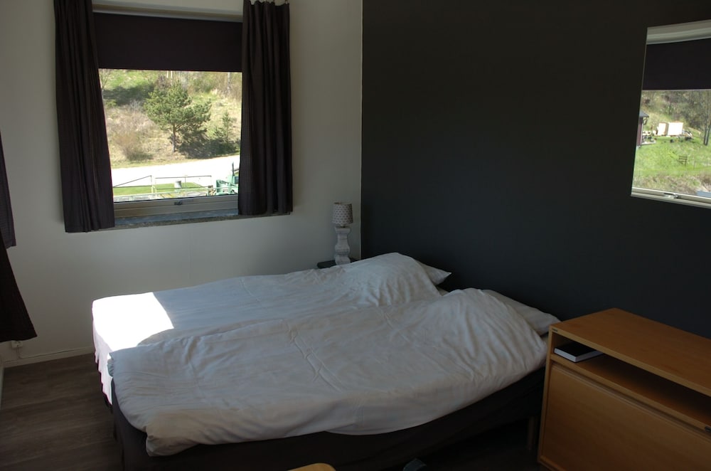Double Room, Shared Bathroom photo 1