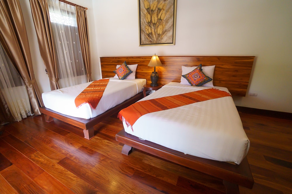 Deluxe Twin Room - Photo 2