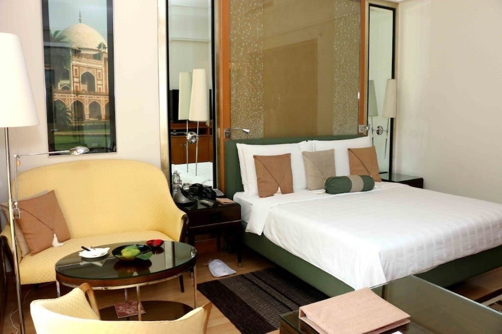 Deluxe Room, Garden View - Photo 4