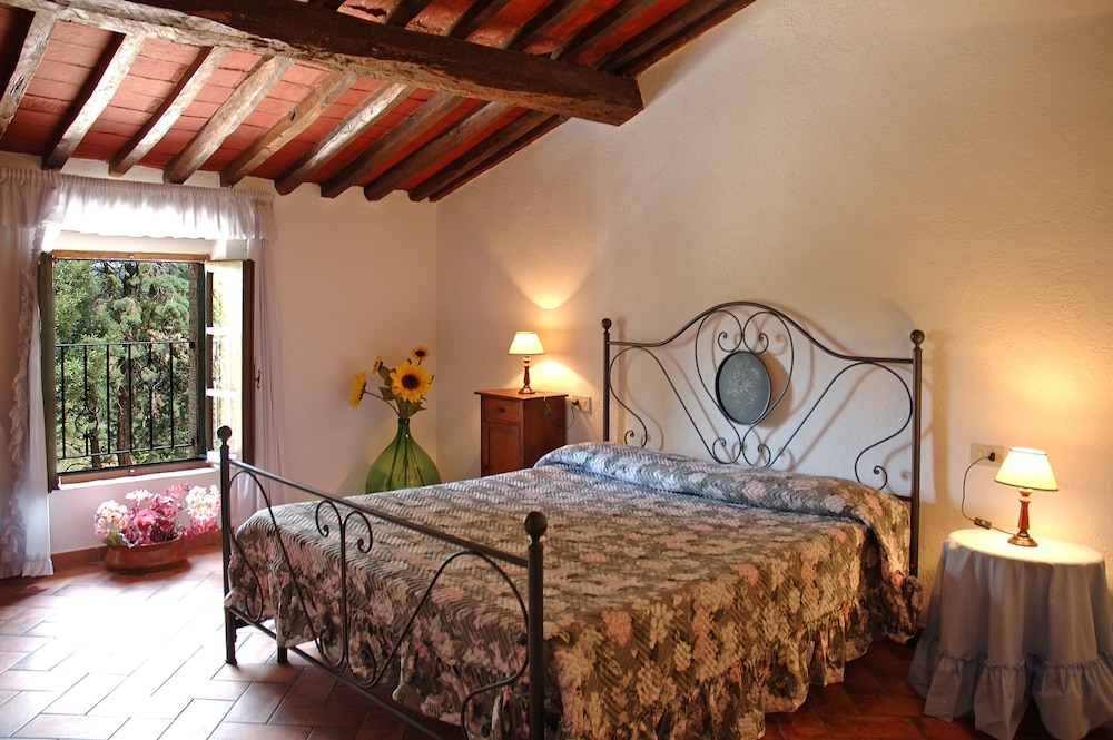 Superior Apartment, 3 Bedrooms, Balcony, Garden Area photo 2