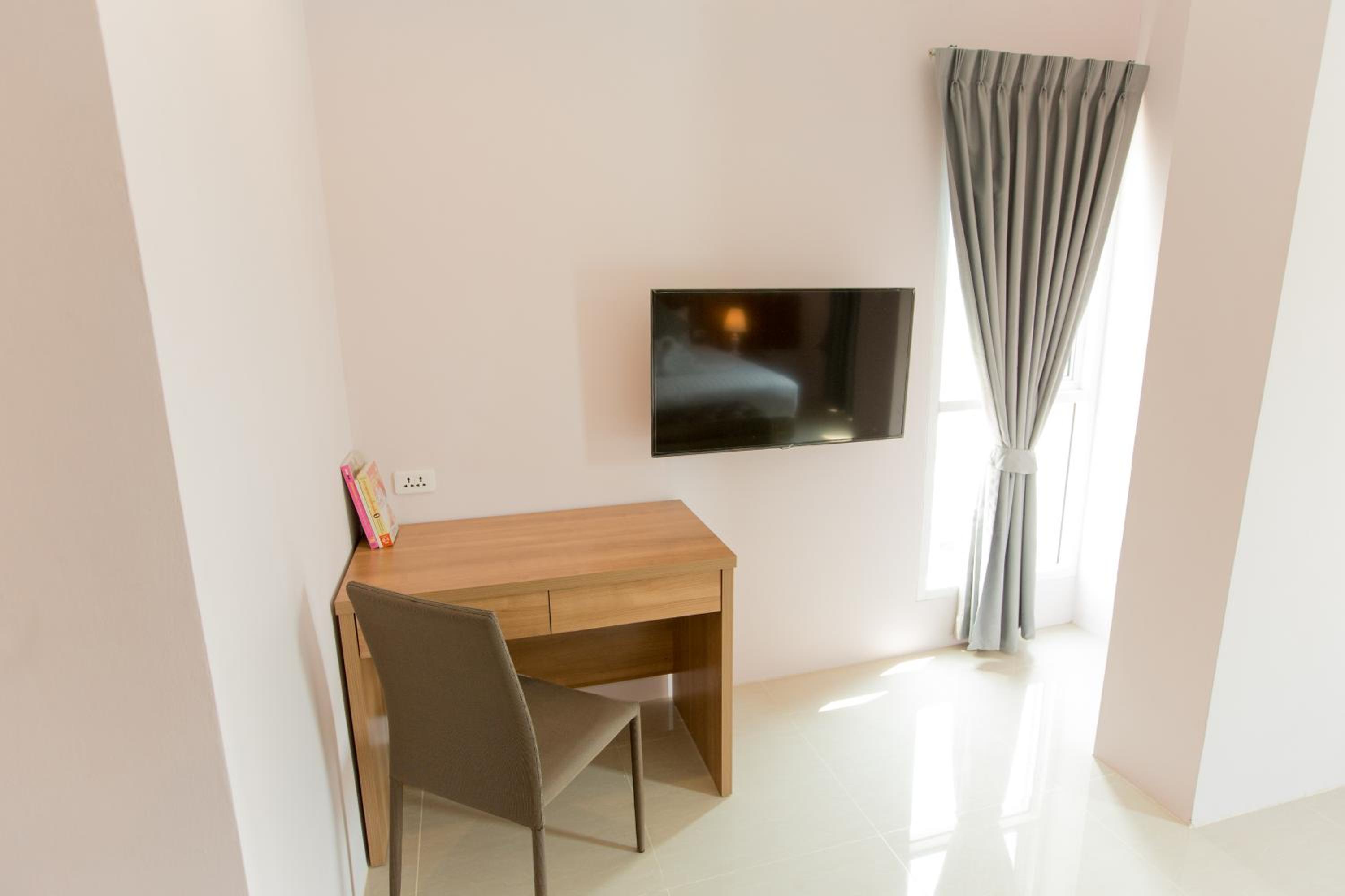Premium Double Room photo 3