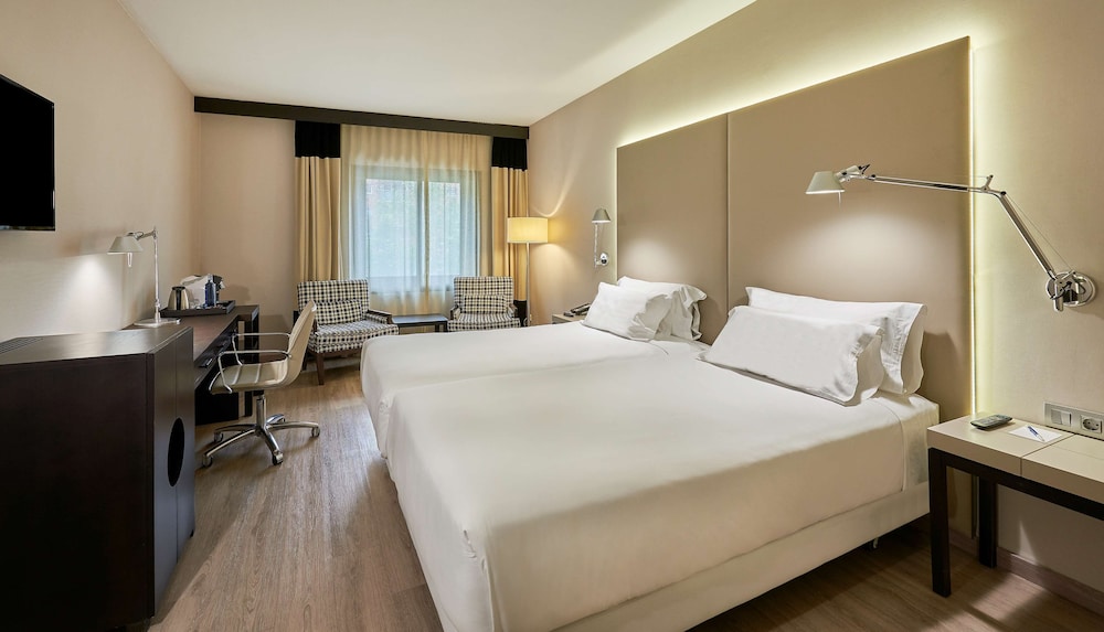 Superior Room (Extra Bed 3 adults) - Photo 2