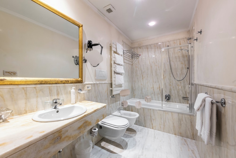 Junior Studio Suite, Canal View photo 2