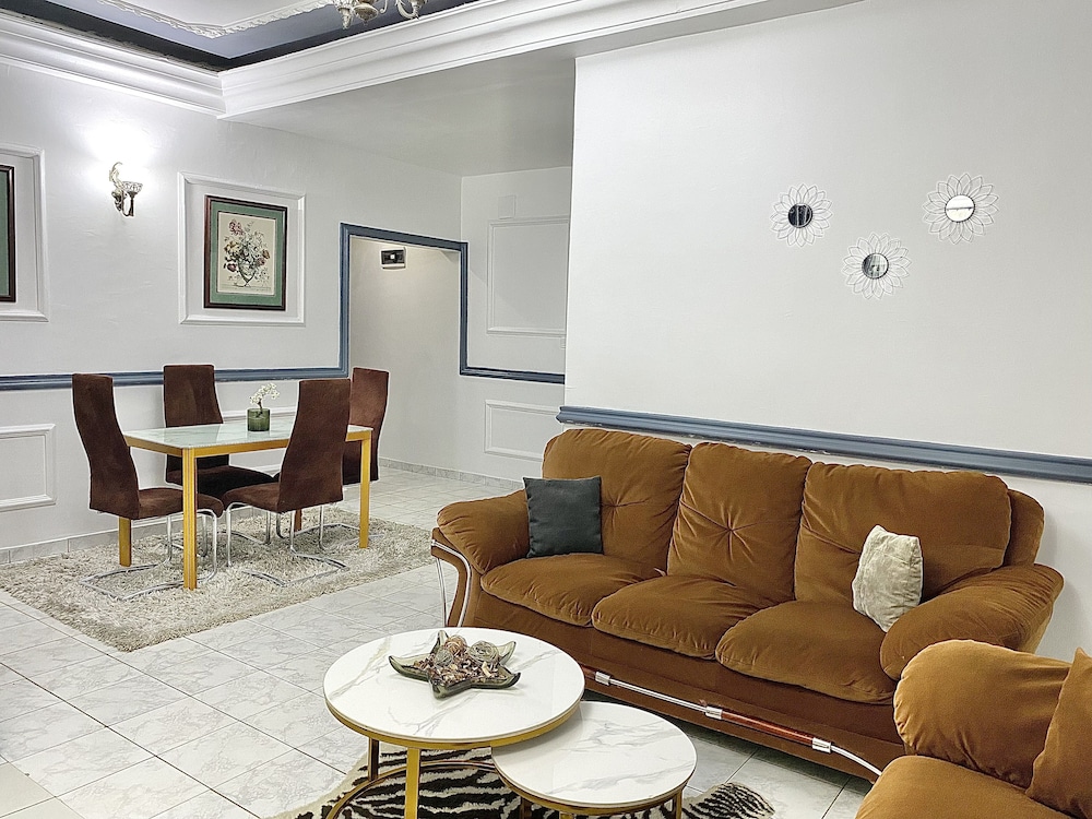Premium Apartment
