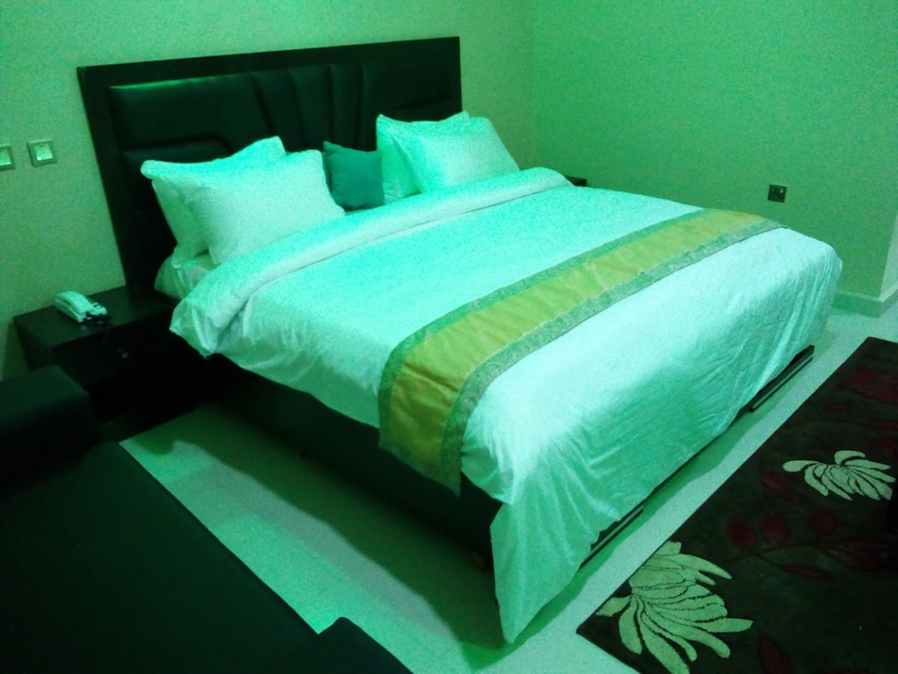 Deluxe Room - Photo 1