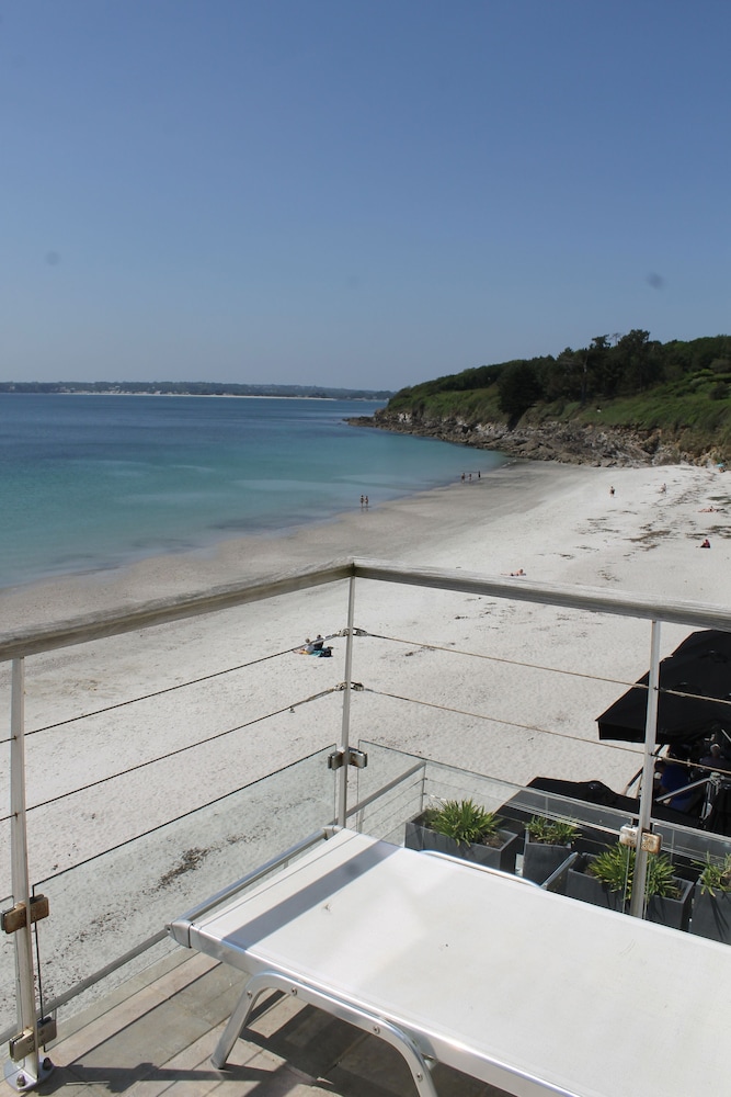 Executive Suite, Sea View