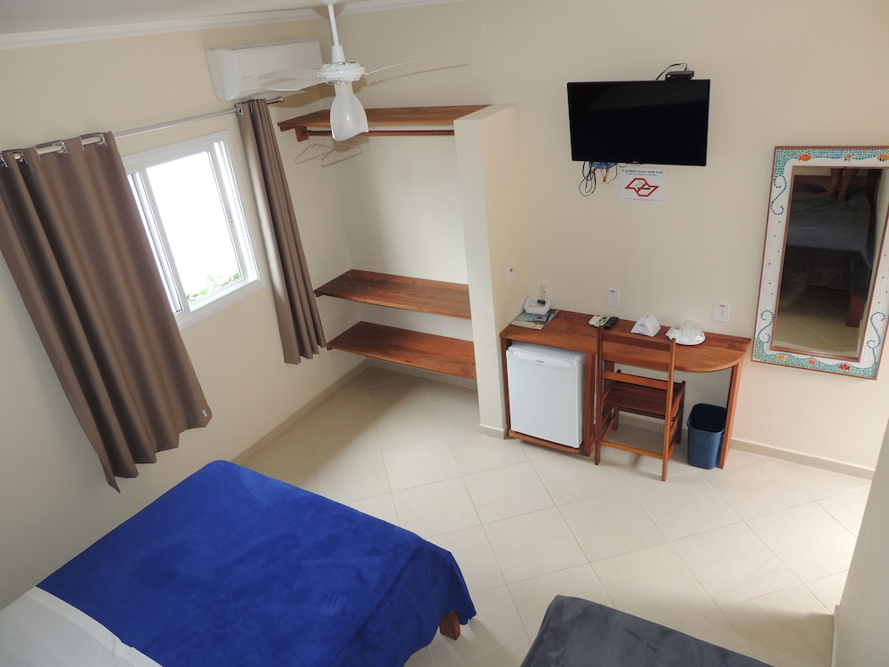 Standard Quadruple Room, 1 Bedroom, Private Bathroom, Garden View photo 3