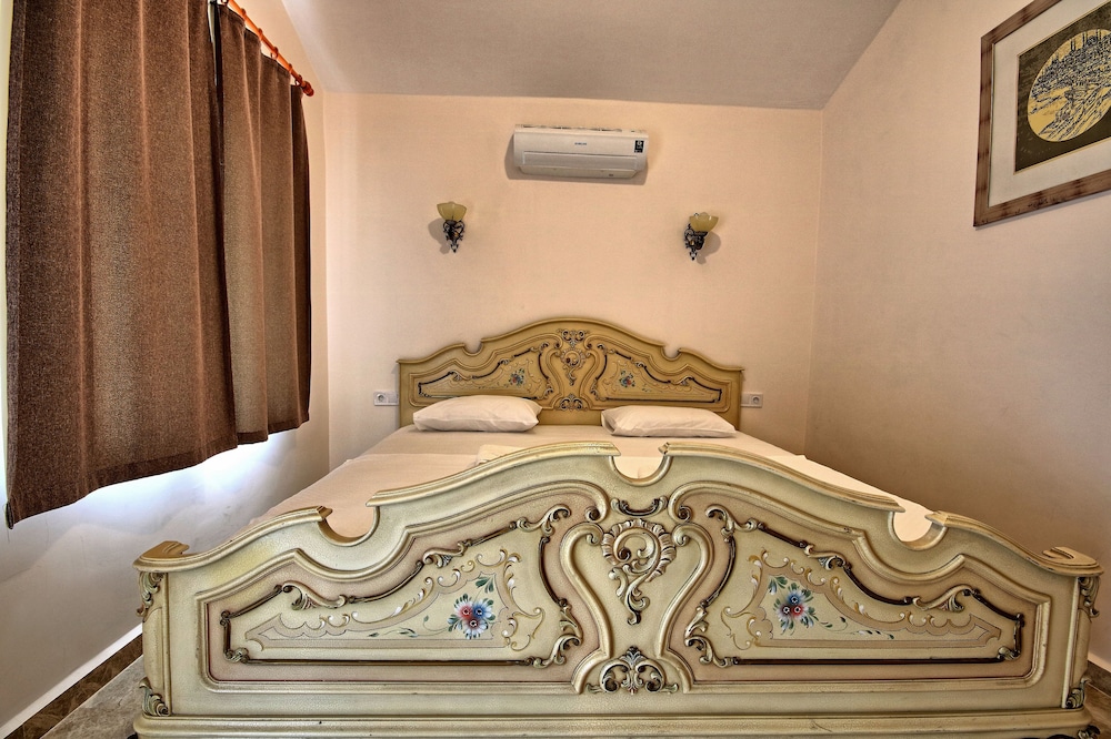 River View Suite - Photo 1